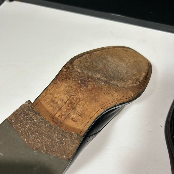 COACH - Picture 12 of 14